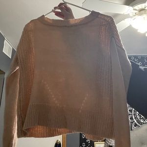 Cropped pink sweater